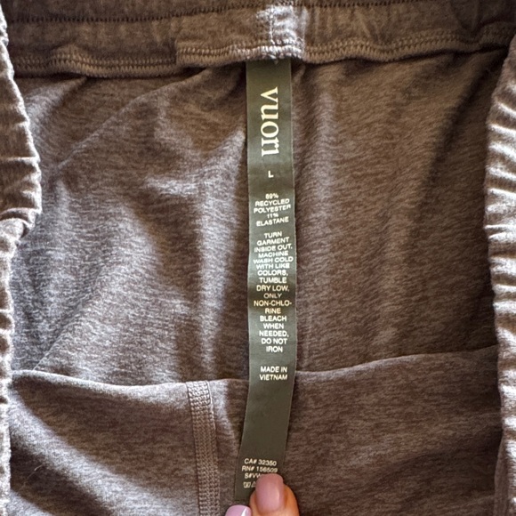 Vuori Performance Joggers in Sawyer Heather Size Large - Picture 3 of 4